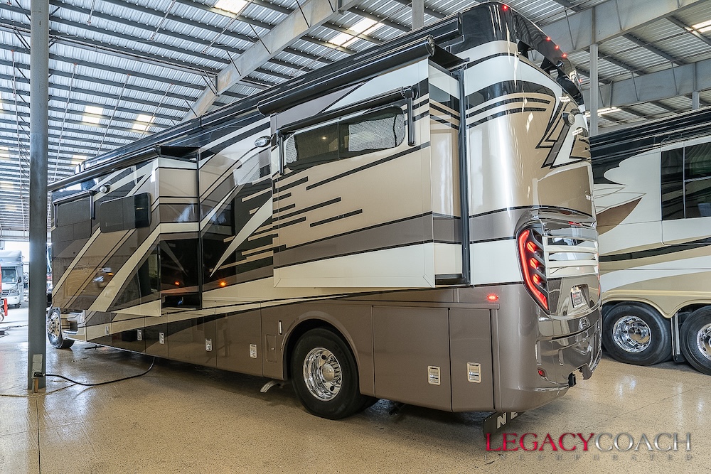 2023 Newmar Super Star For Sale
