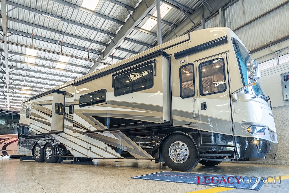 2023 Newmar Ventana For Sale