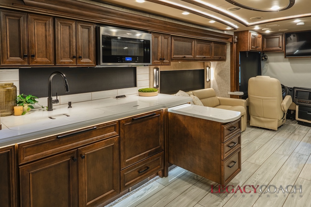 2023 Tiffin Allegro For Sale