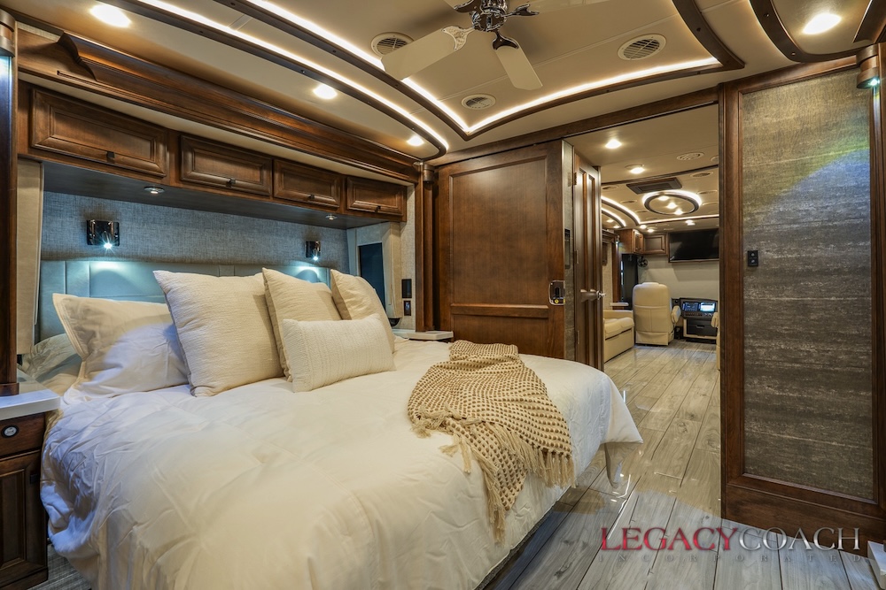 2023 Tiffin Allegro For Sale