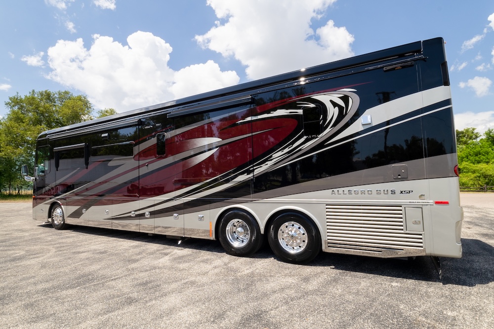 2023 Tiffin Allegro For Sale