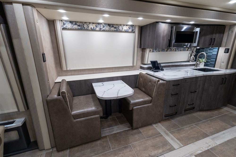 2024 Foretravel For Sale