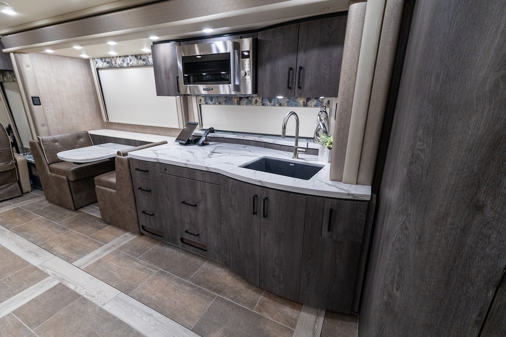 2024 Foretravel For Sale
