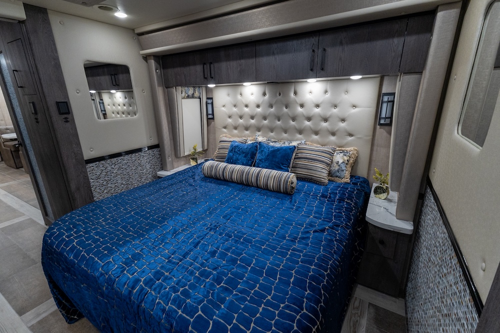 2024 Foretravel For Sale