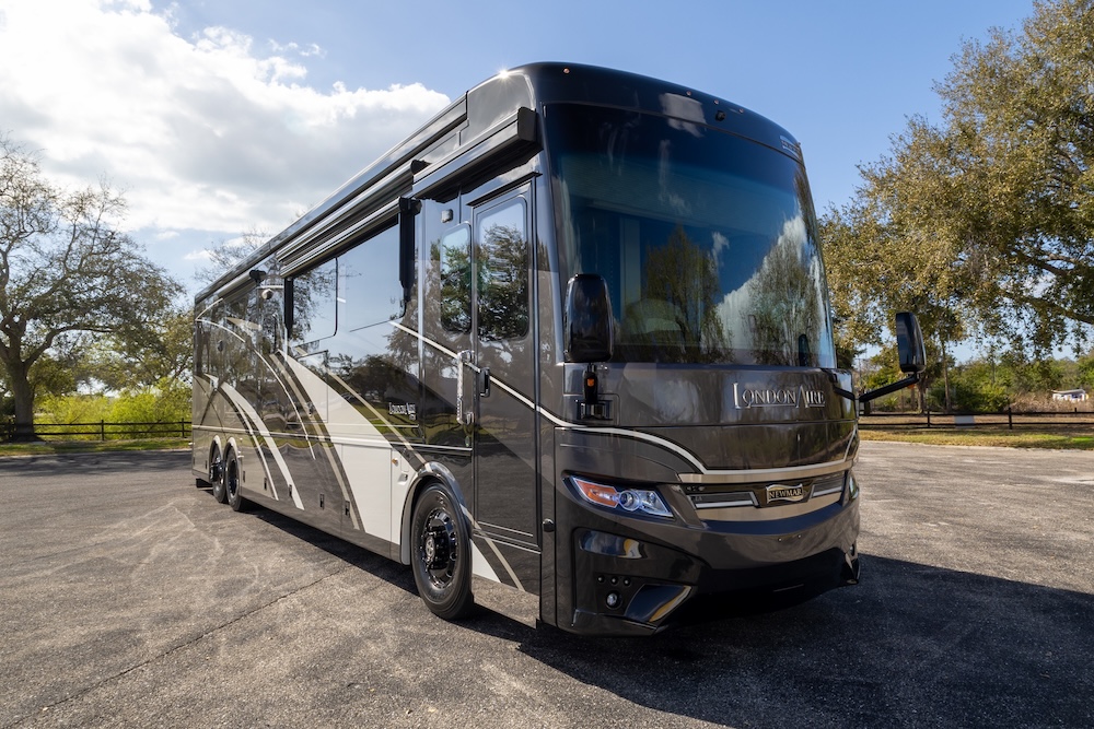 2024 Newmar London Aire For Sale