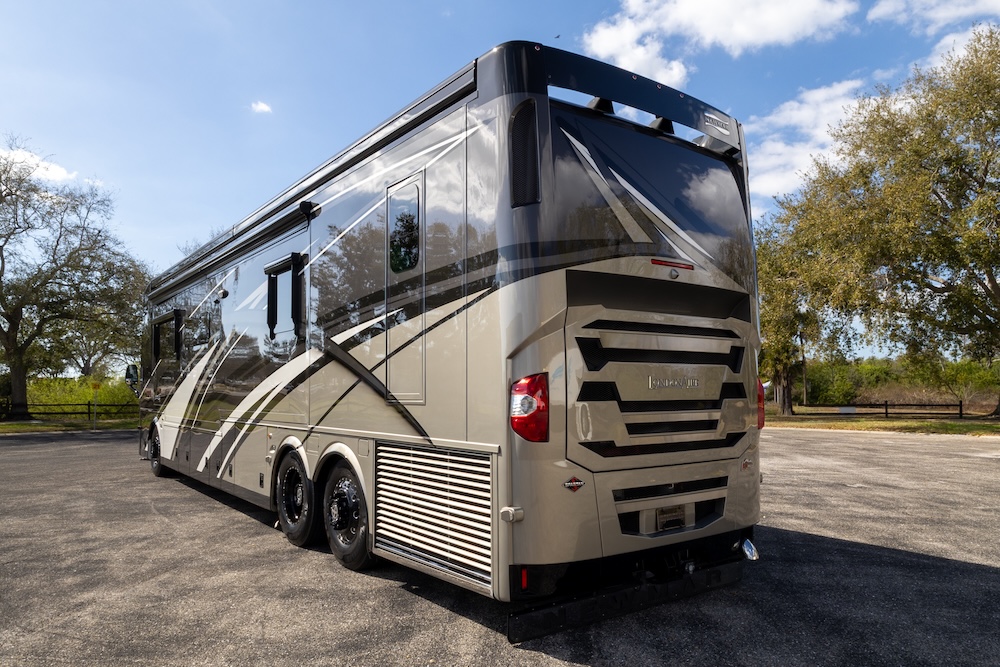 2024 Newmar London Aire For Sale