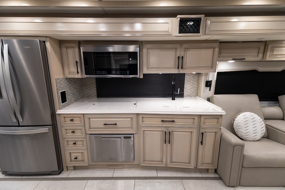 2024 Newmar London Aire For Sale