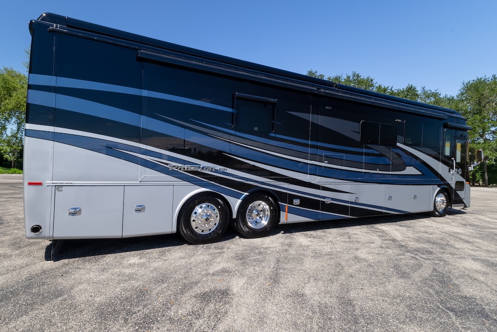 2024 Tiffin Pheaton For Sale