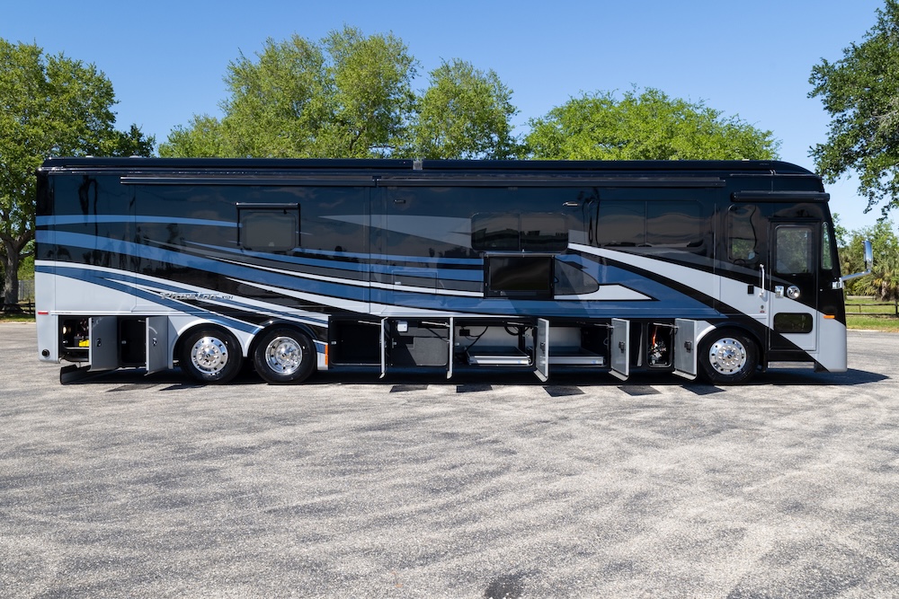 2024 Tiffin Pheaton For Sale