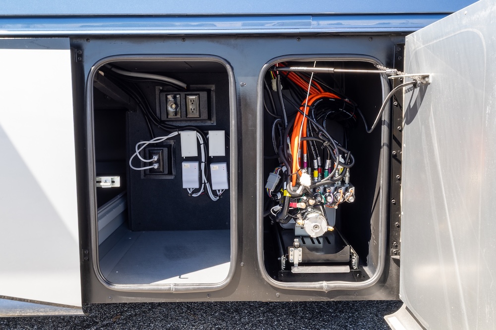 2024 Tiffin Pheaton For Sale