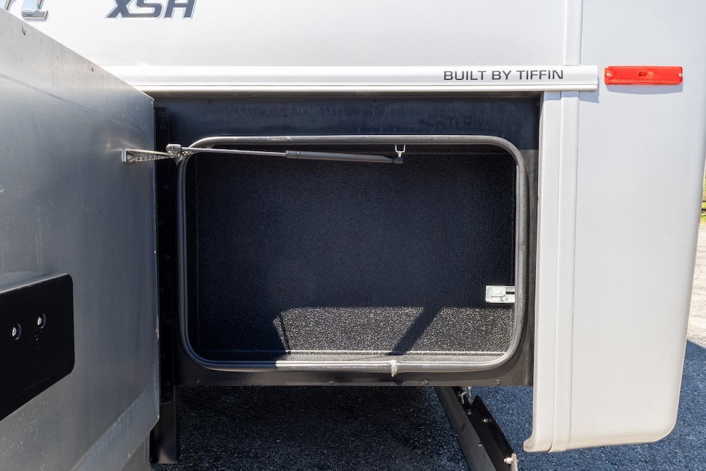 2024 Tiffin Pheaton For Sale