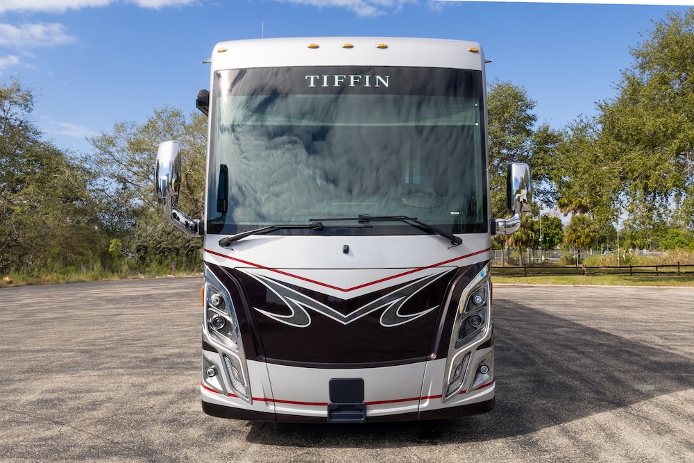 2025 Tiffin Zephyr For Sale