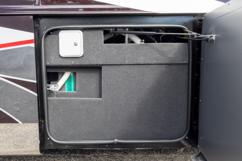 2025 Tiffin Zephyr For Sale