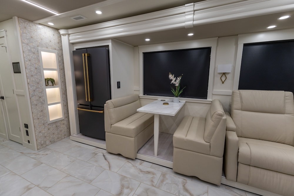 2026 Showhauler For Sale