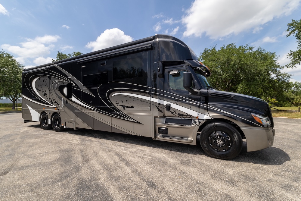2026 Showhauler For Sale