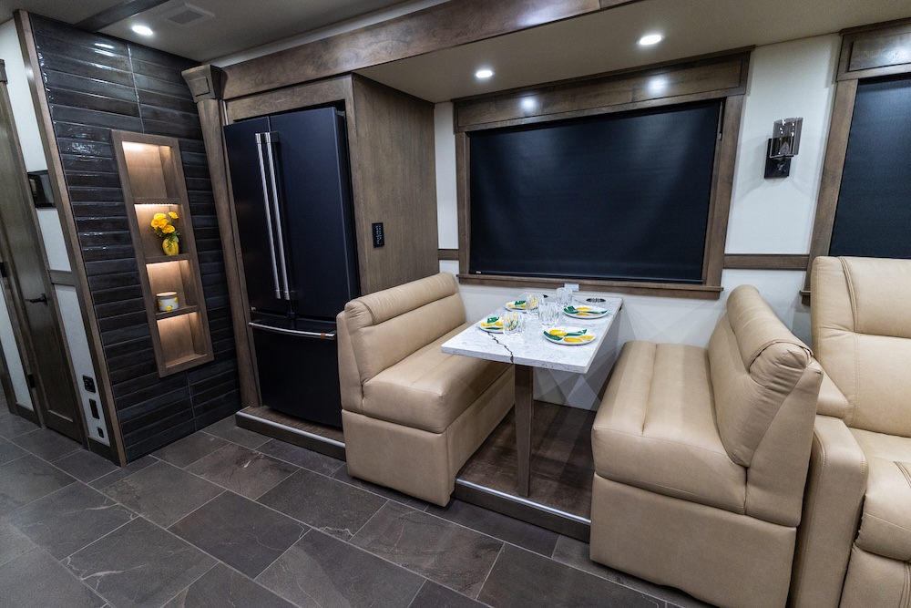 2026 Showhauler For Sale
