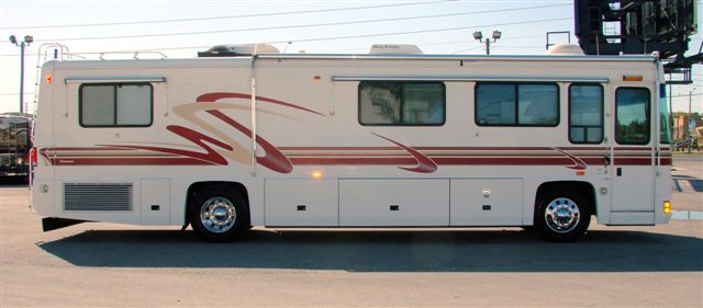 2000 Foretravel Luxury RV For Sale