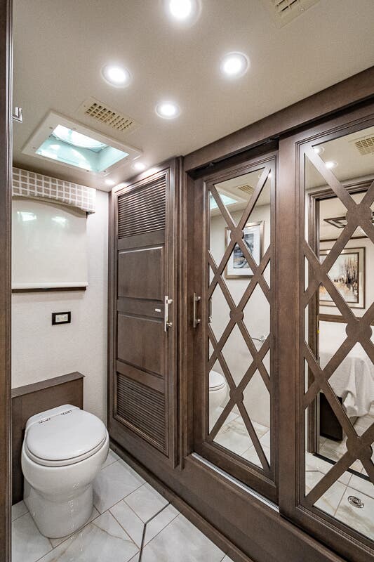 Bus-Stuff.com Class A Rv For Sale