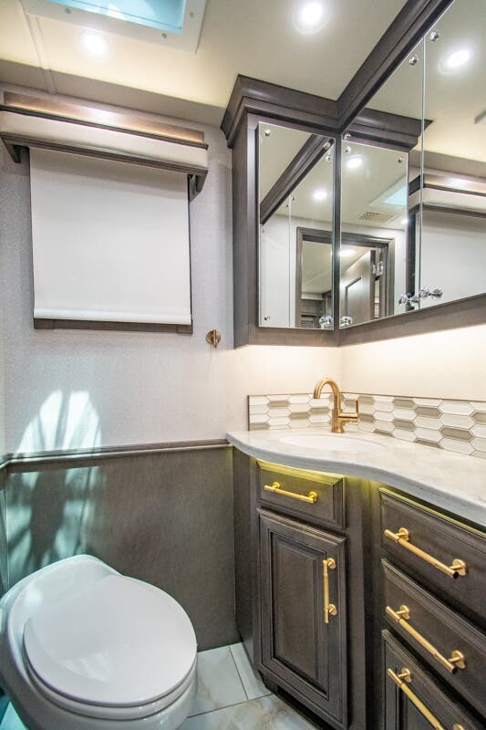 Bus-Stuff.com Class A Rv For Sale