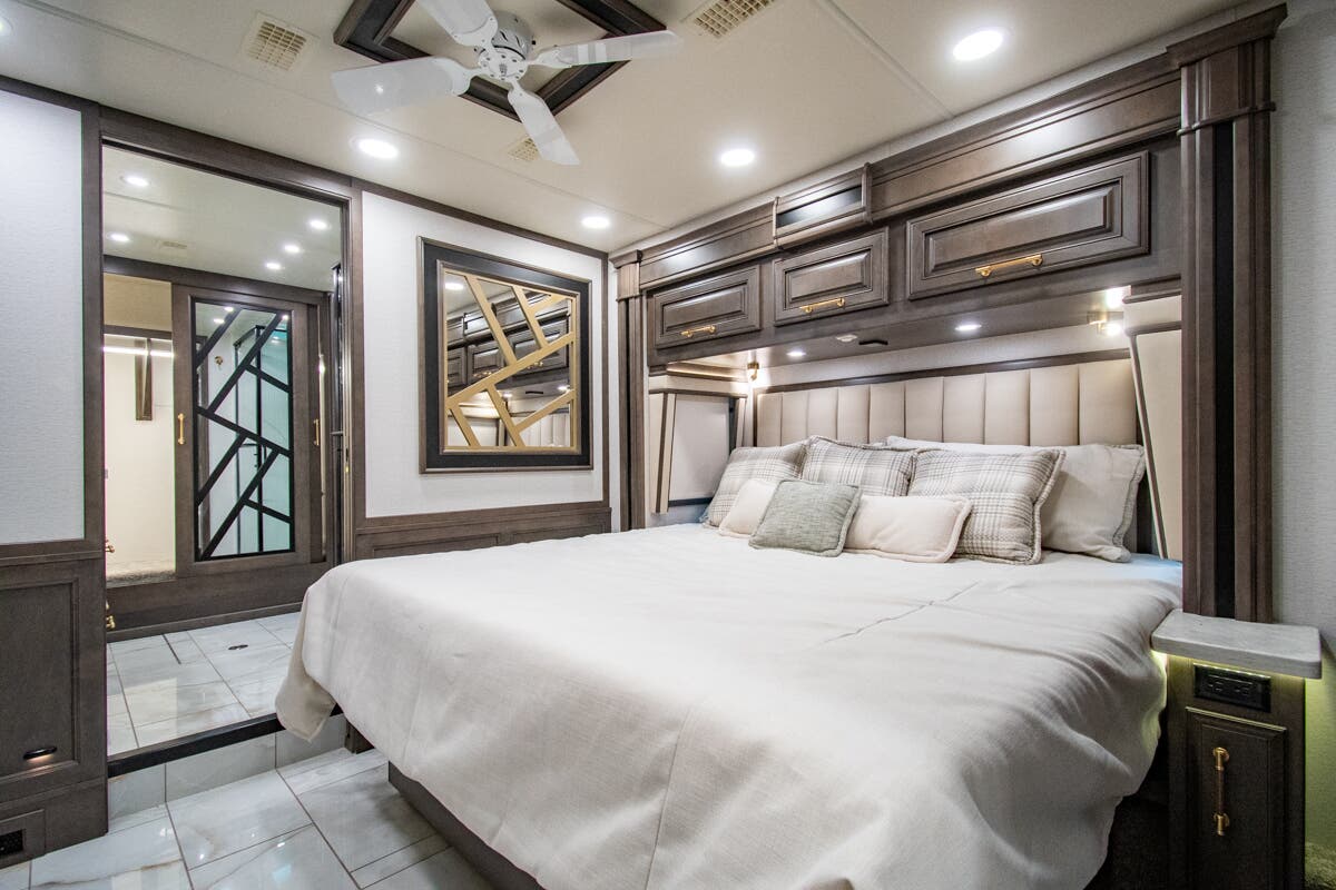 Bus-Stuff.com Class A Rv For Sale