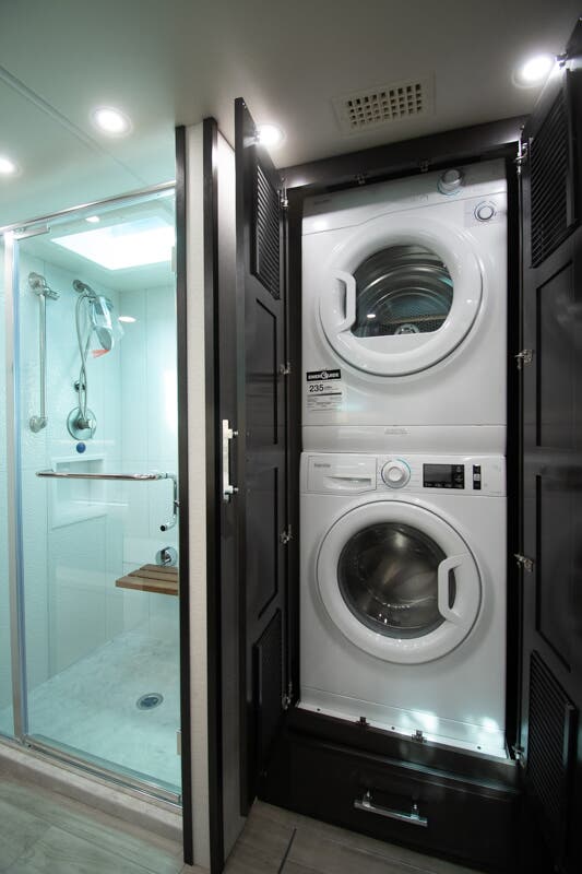 Bus-Stuff.com Class A Rv For Sale