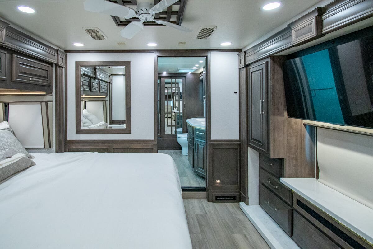 Bus-Stuff.com Class A Rv For Sale