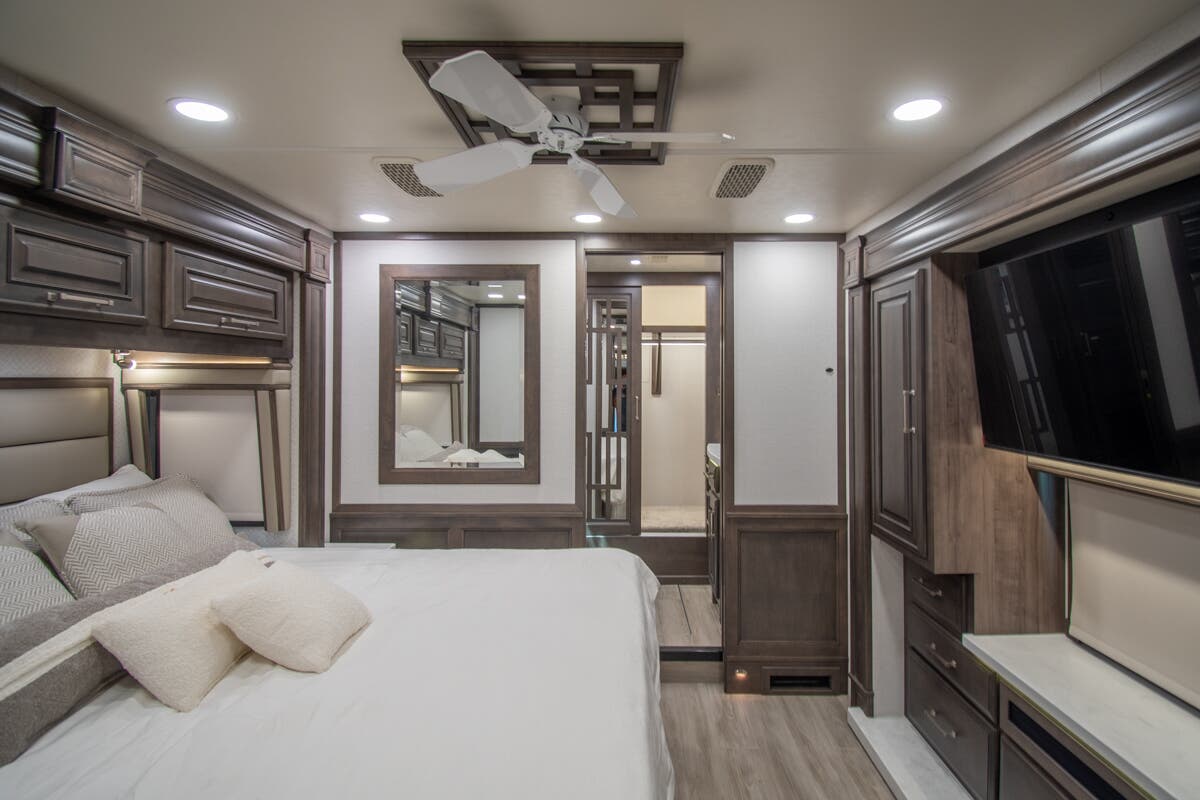 Bus-Stuff.com Class A Rv For Sale