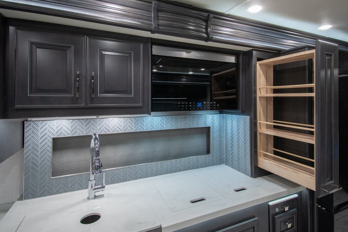 Bus-Stuff.com Class A Rv For Sale