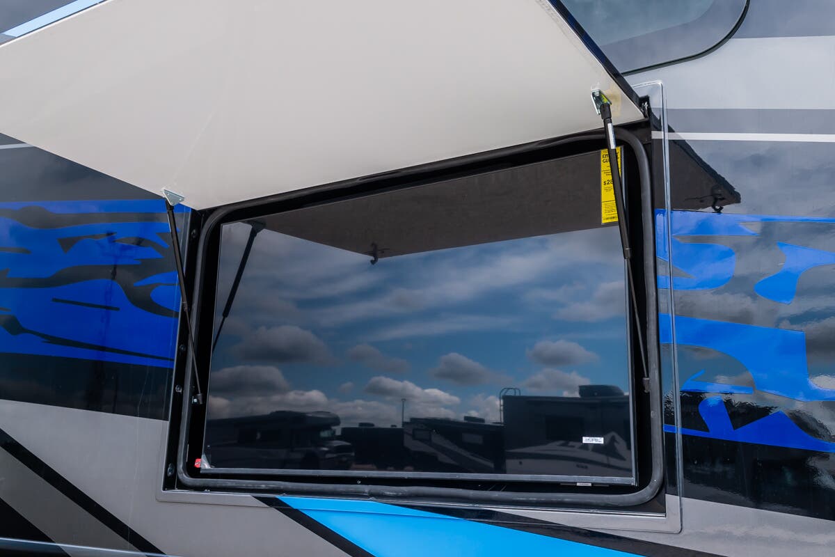 Bus-Stuff.com Class A Rv For Sale