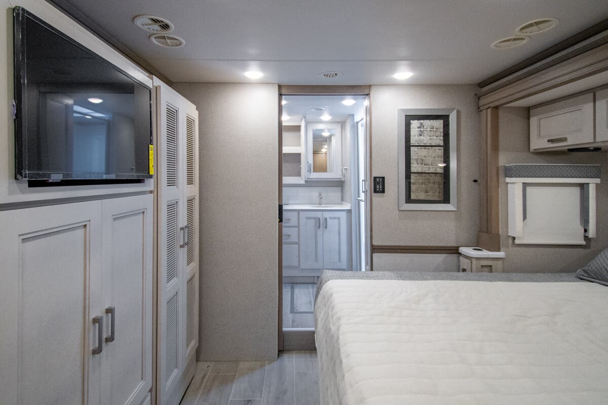 Bus-Stuff.com Class A Rv For Sale