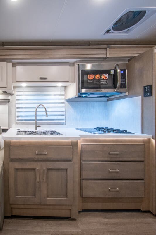 Bus-Stuff.com Class A Rv For Sale