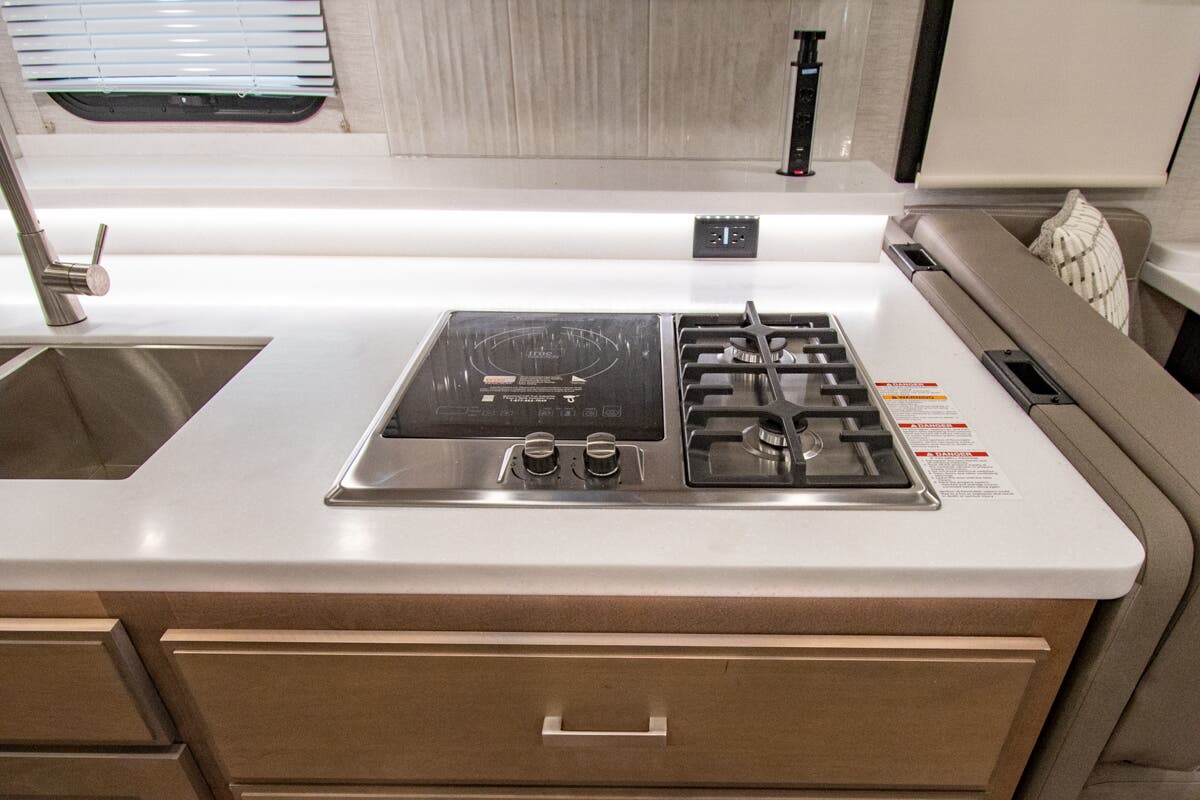 Bus-Stuff.com Class A Rv For Sale