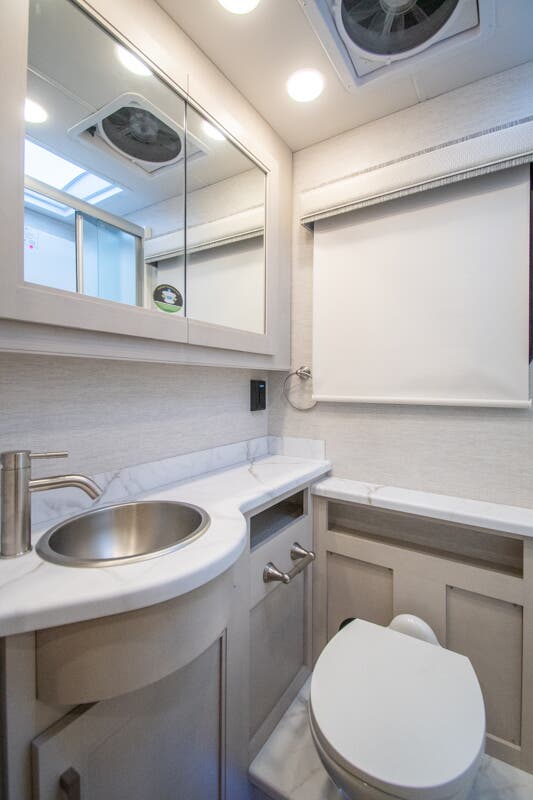 Bus-Stuff.com Class A Rv For Sale