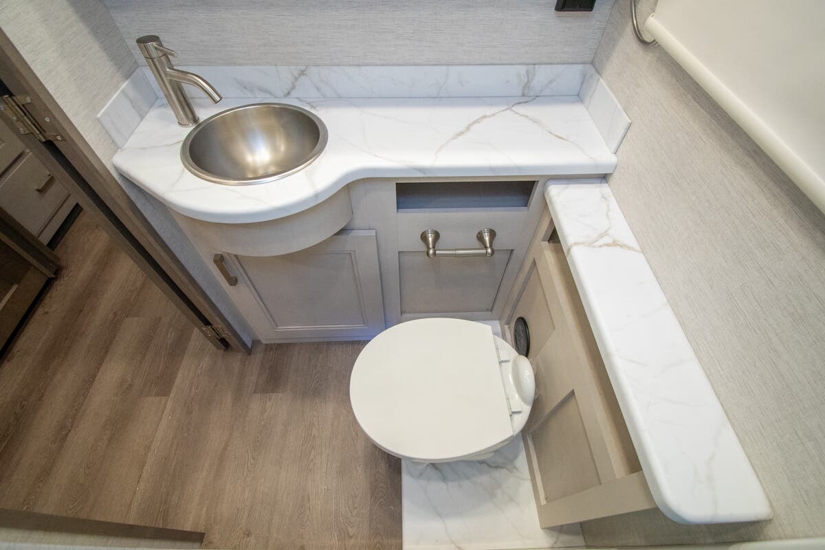 Bus-Stuff.com Class A Rv For Sale