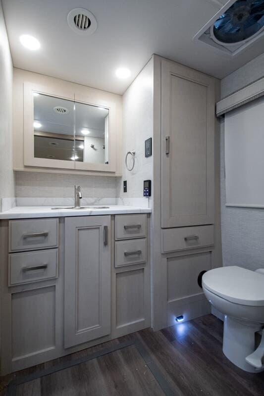 Bus-Stuff.com Class A Rv For Sale
