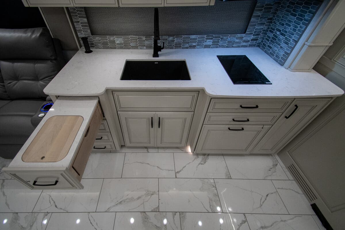 Bus-Stuff.com Class A Rv For Sale