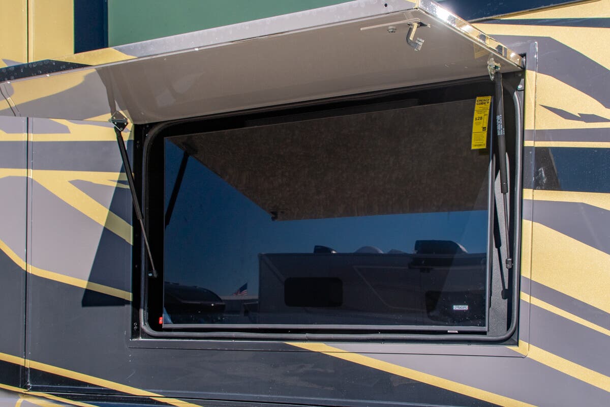 Bus-Stuff.com Class A Rv For Sale