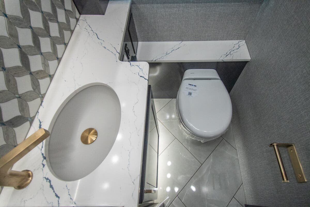 Bus-Stuff.com Class A Rv For Sale