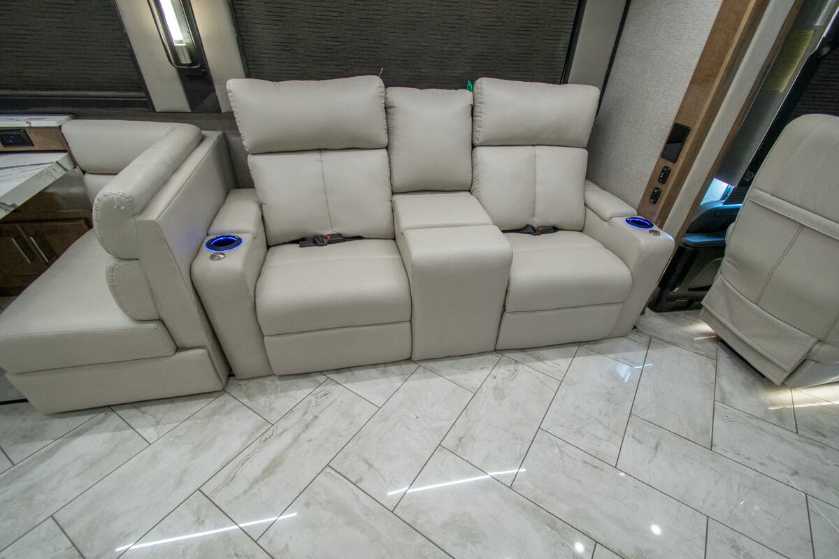 Bus-Stuff.com Class A Rv For Sale