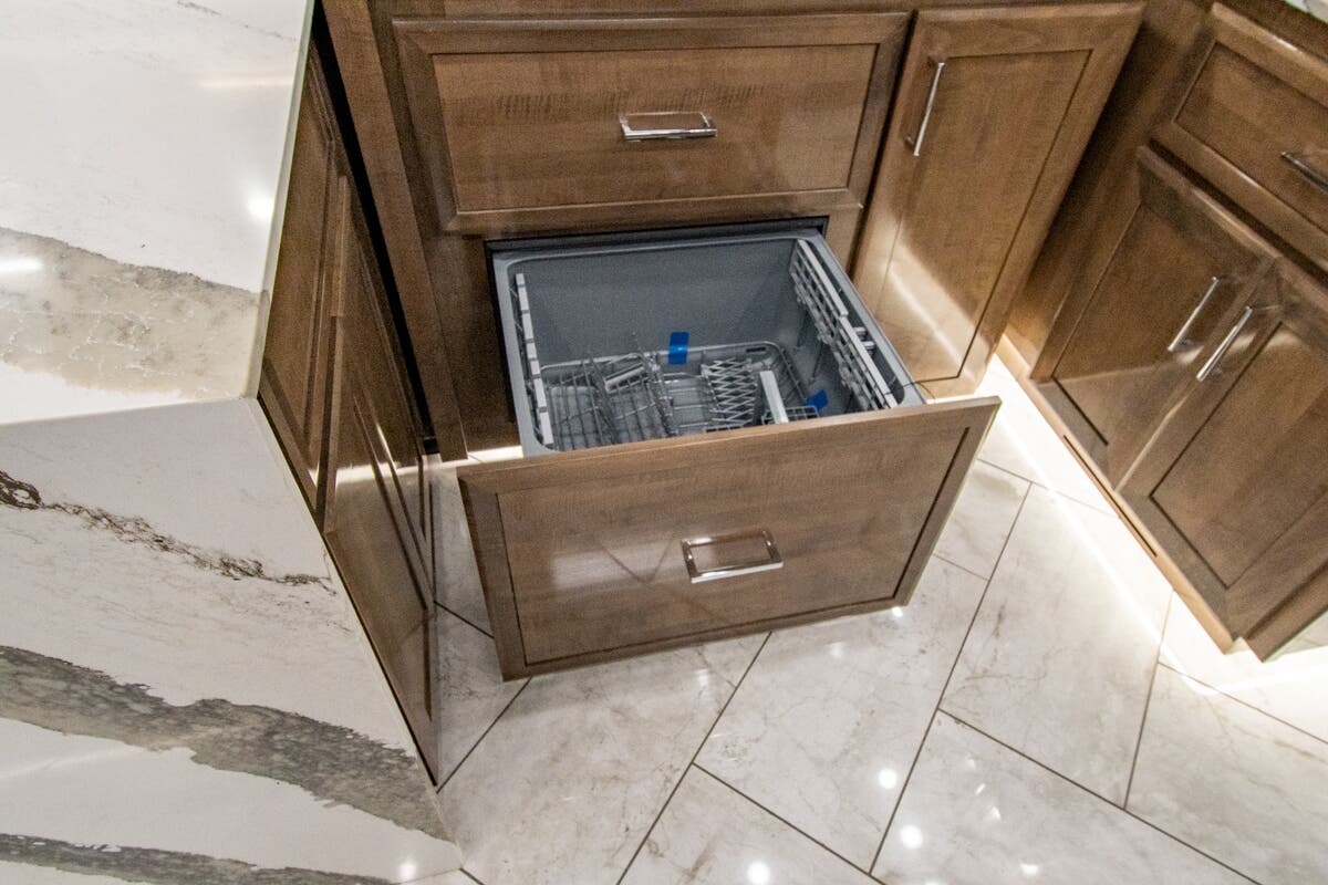 Bus-Stuff.com Class A Rv For Sale