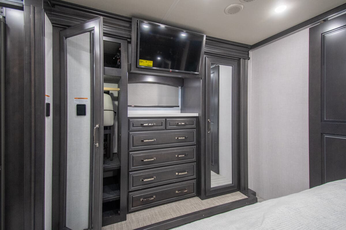 Bus-Stuff.com Class A Rv For Sale