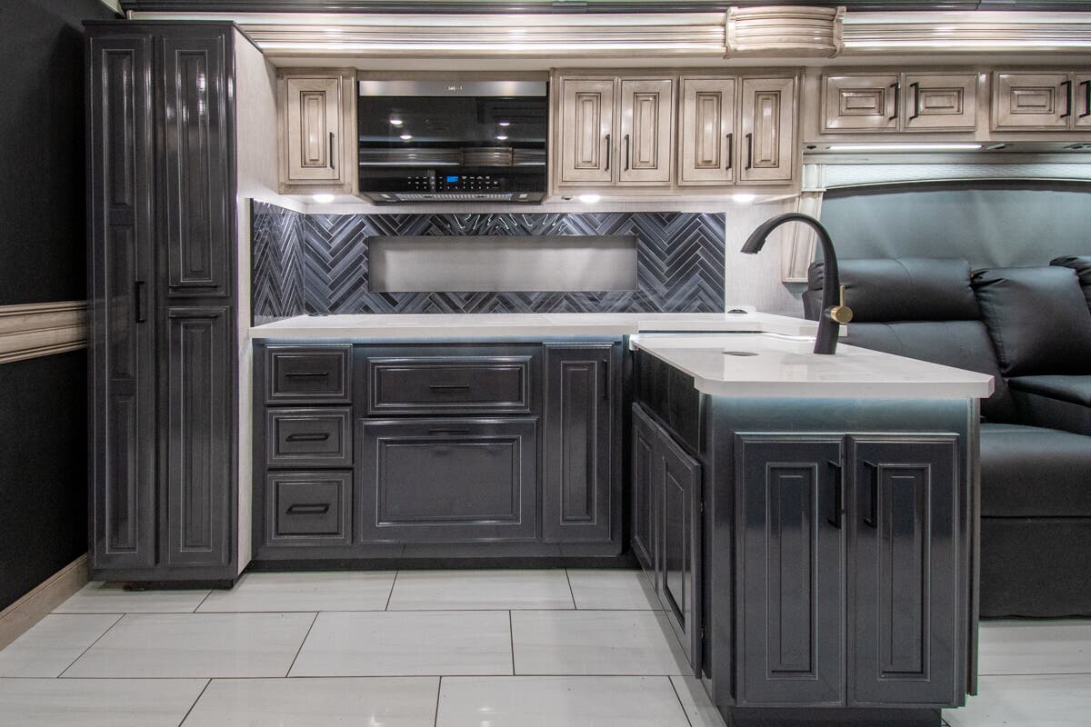 Bus-Stuff.com Class A Rv For Sale