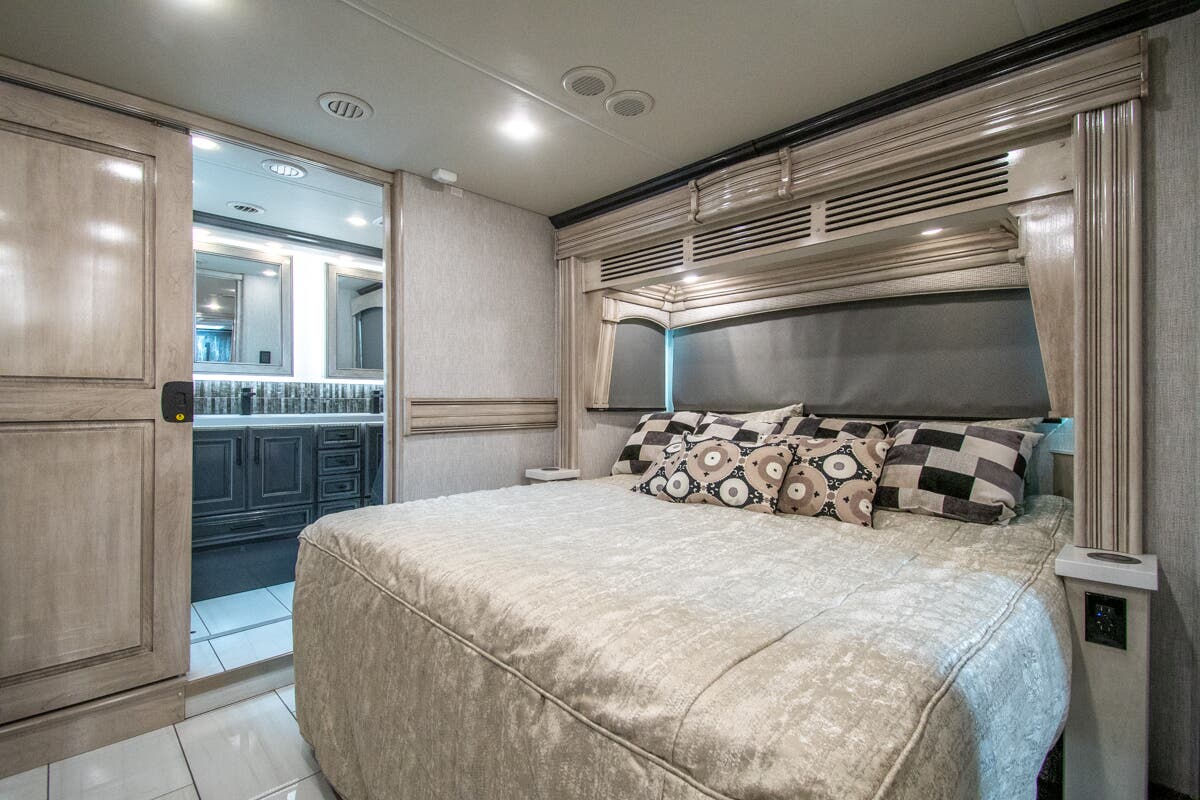 Bus-Stuff.com Class A Rv For Sale