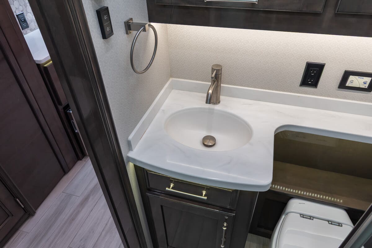Bus-Stuff.com Class A Rv For Sale