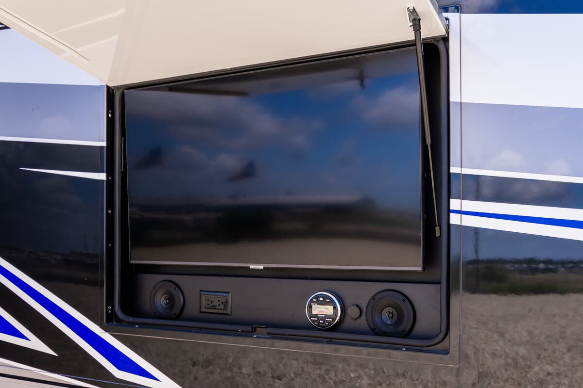 Bus-Stuff.com Class A Rv For Sale