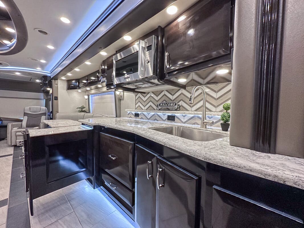 Bus-Stuff.com Class A Rv For Sale