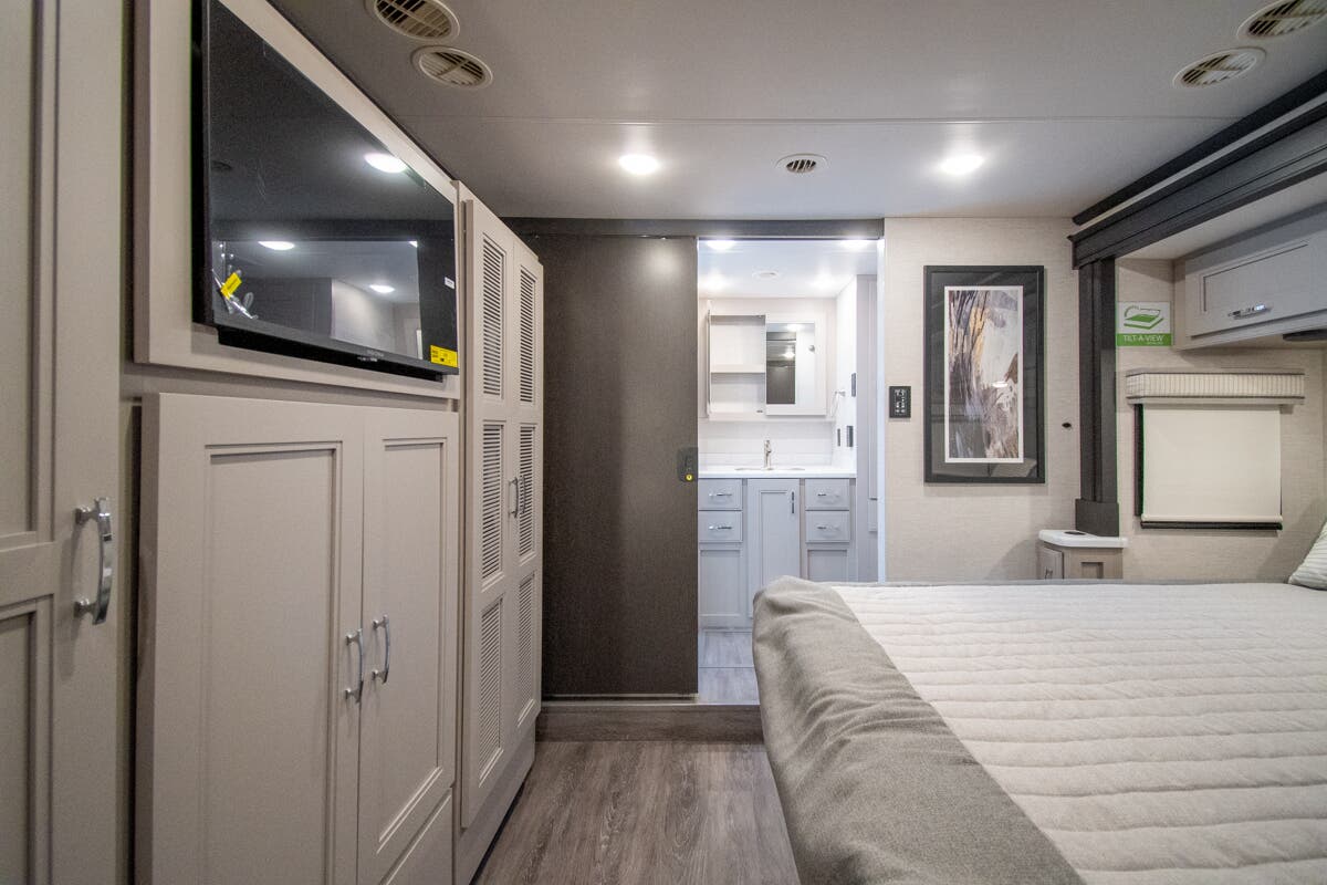 Bus-Stuff.com Class A Rv For Sale