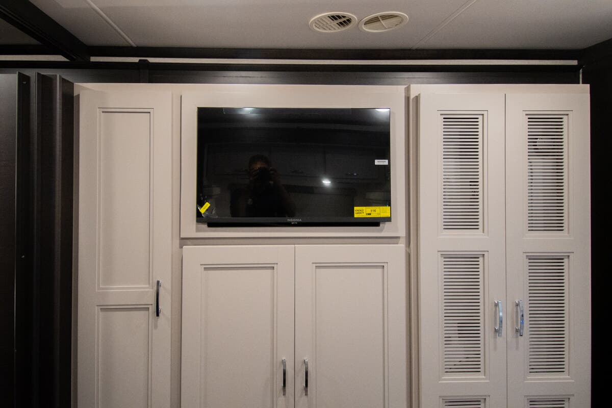 Bus-Stuff.com Class A Rv For Sale