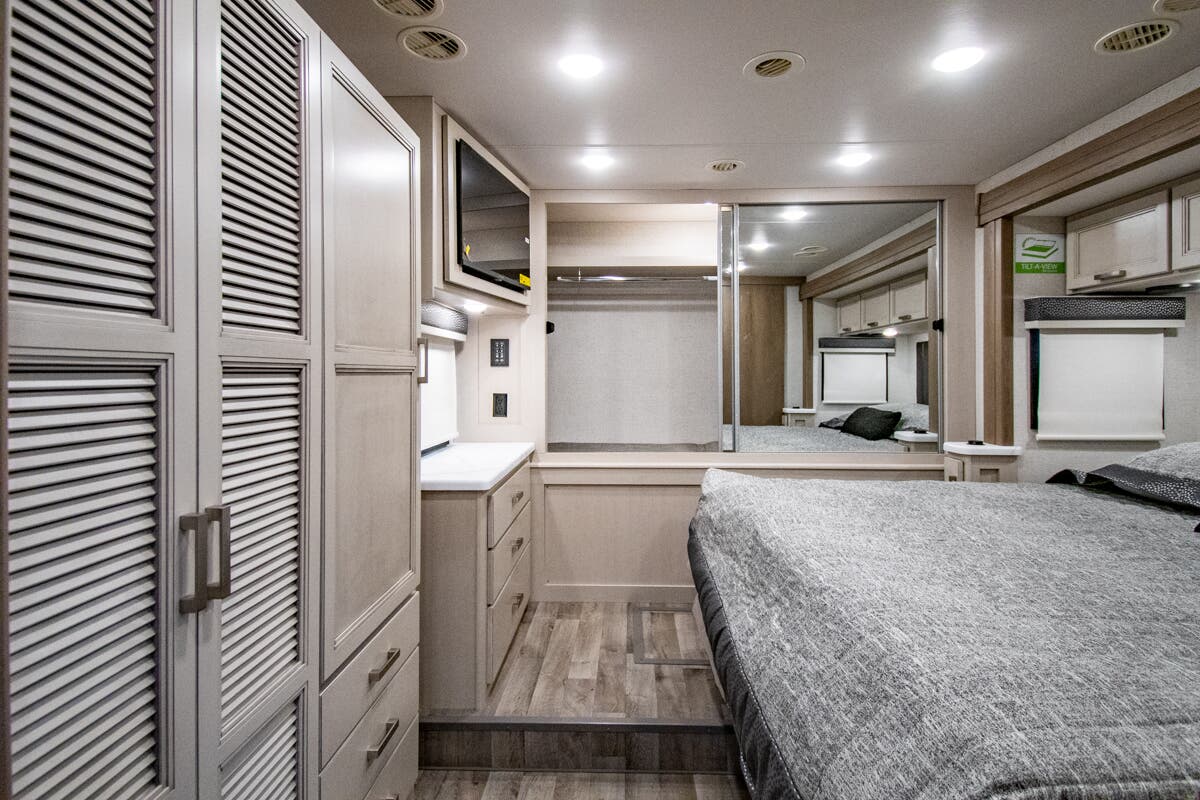 Bus-Stuff.com Class A Rv For Sale