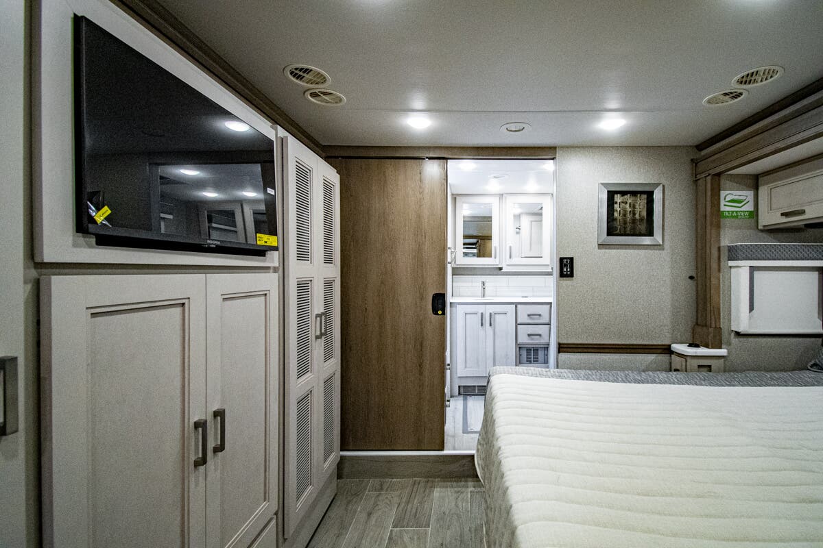 Bus-Stuff.com Class A Rv For Sale